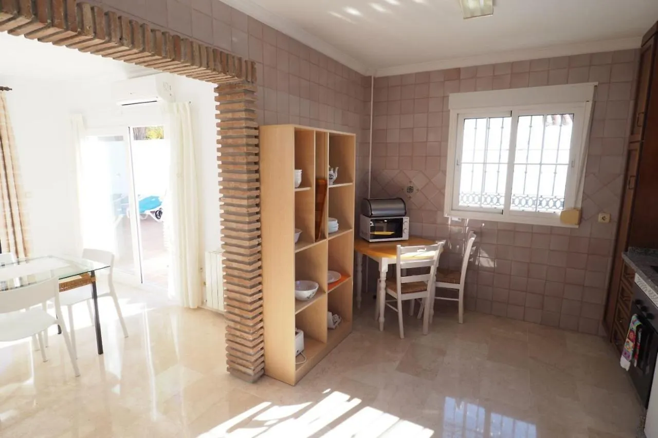 Nerja Paradise Rentals - Villa Las Palomas 0*,