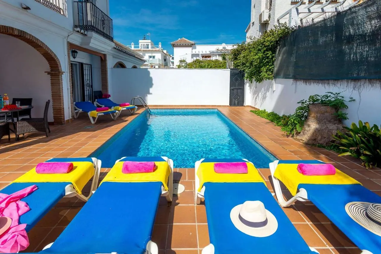 Nerja Paradise Rentals - Villa Las Palomas España